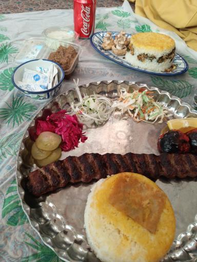 عکس هتل رستوران سنتی گلشن