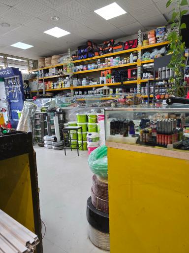 عکس رنگ و ابزار تهرانی