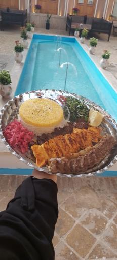 عکس هتل رستوران سنتی گلشن