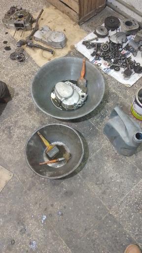 تعمیرگاه موتور سیکلت میر محمد نژاد 