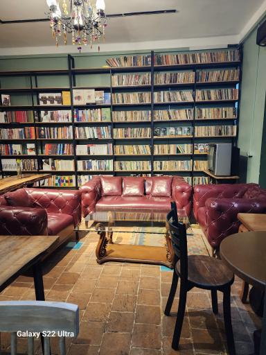 عکس خانه هنر دیوار