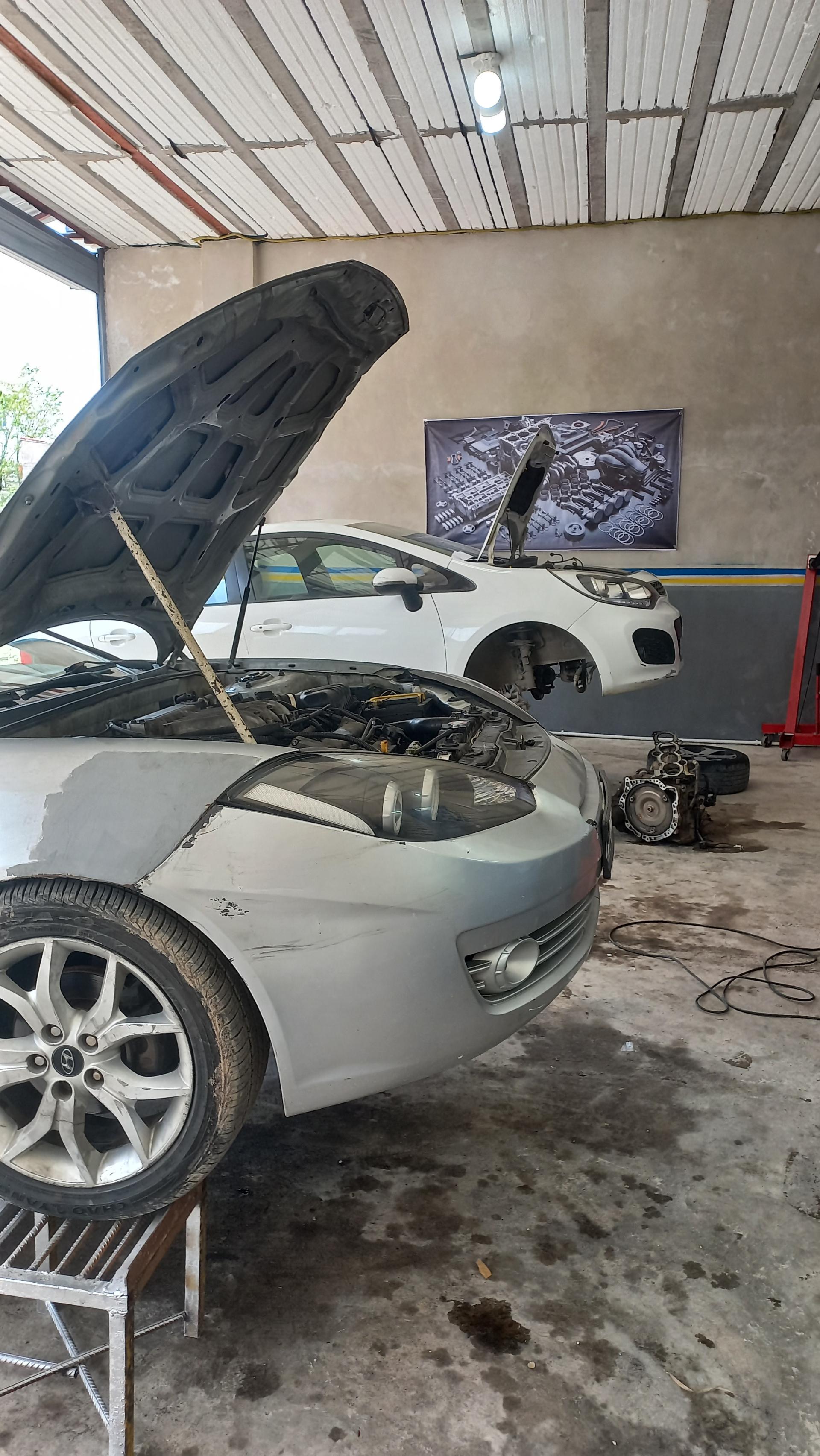 عکس تعمیرگاه تکنیک خودرو 