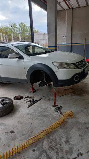 عکس تعمیرگاه تکنیک خودرو 