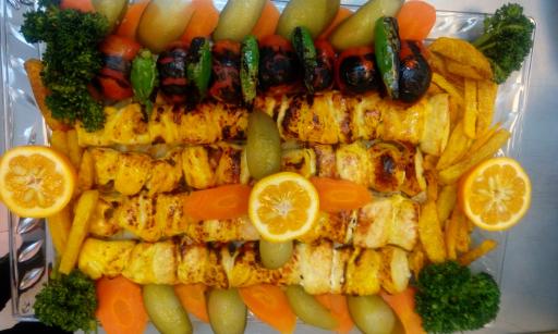 عکس تهیه غذای فخیمی