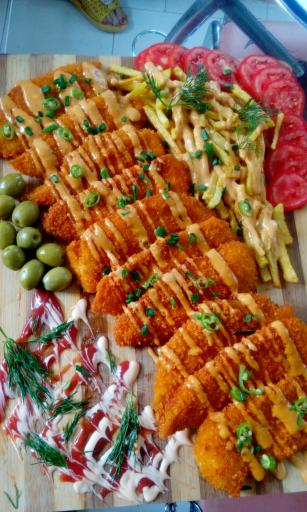 عکس تهیه غذای فخیمی