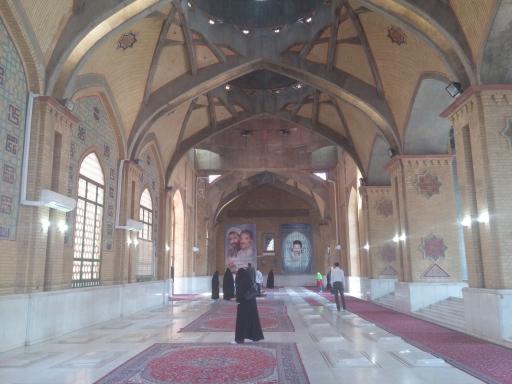 عکس آرامگاه شهدای 72 تن