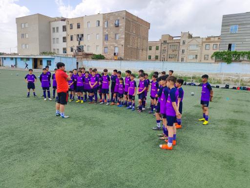 عکس سالن ورزشی گلستان