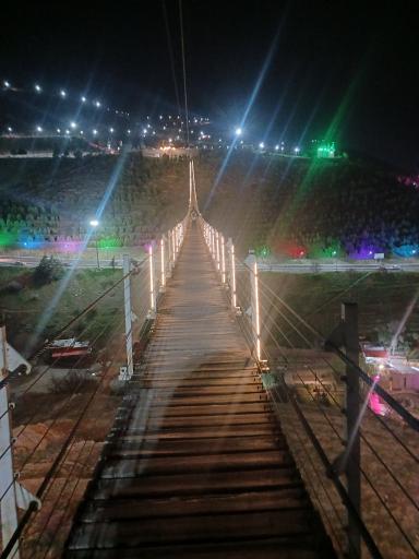 پل معلق آبیدر