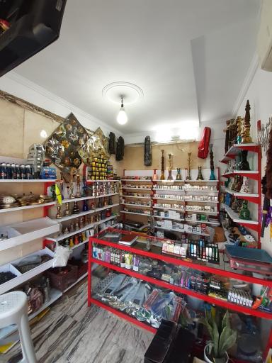 عکس فروشگاه آقای دخانیات