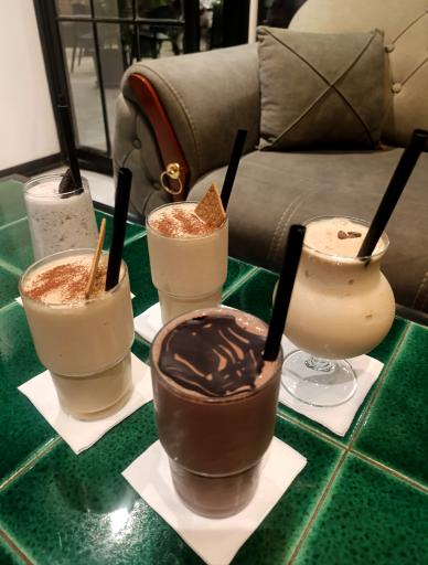 عکس کافه دالیز