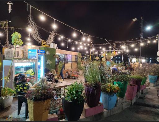 عکس کافه کورنیش