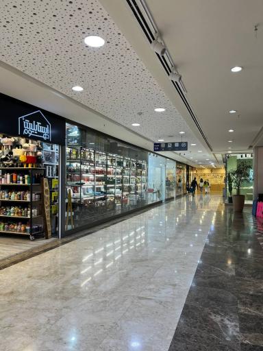 عکس مرکز خرید و فودکورت آرن