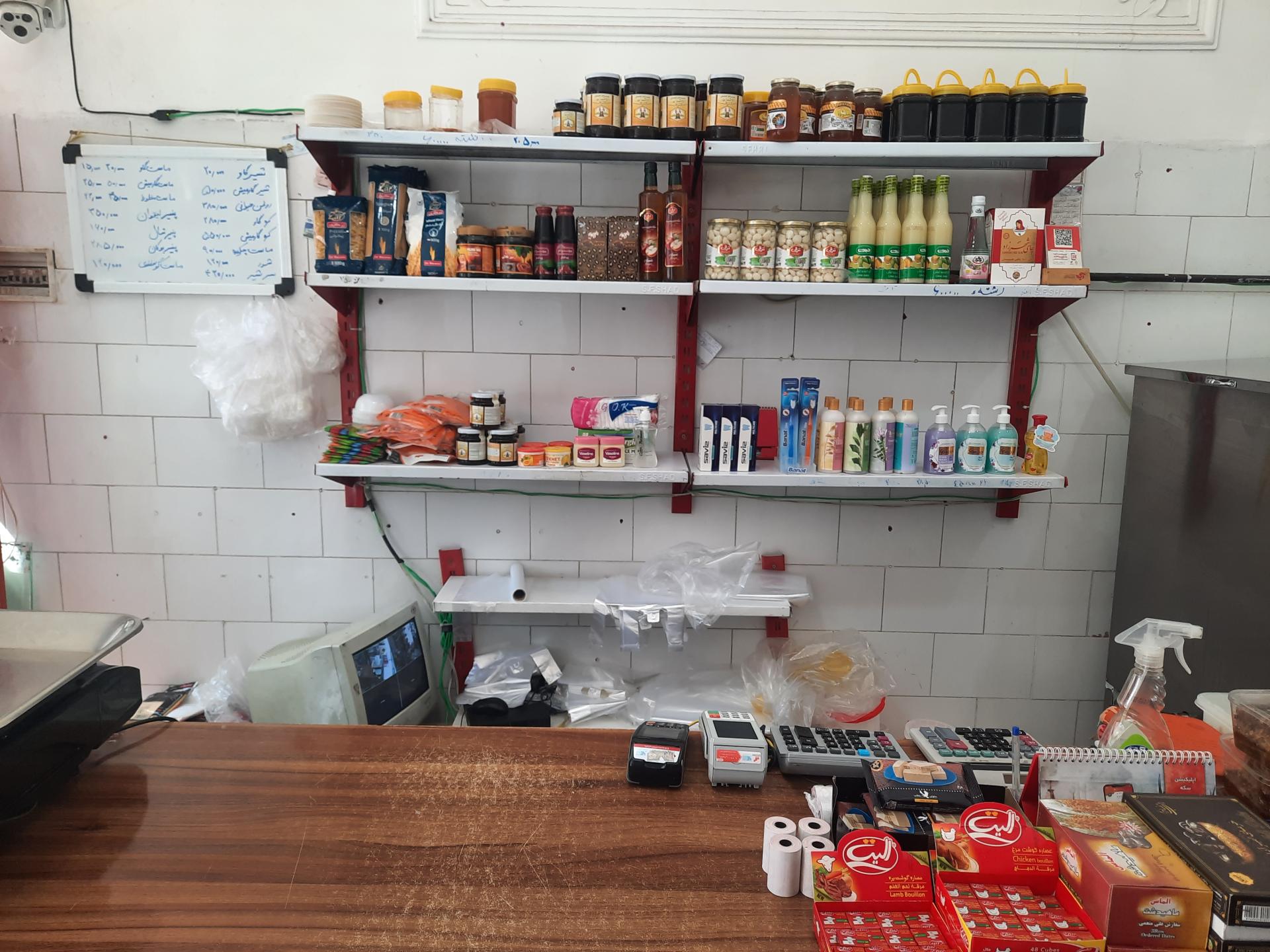 عکس لبنیاتی دایی باج اوغلی