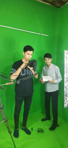 عکس استودیو هنر و رسانه هور 