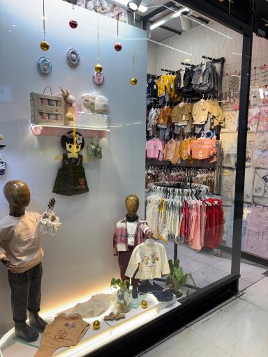 عکس لباس بچگانه دینو