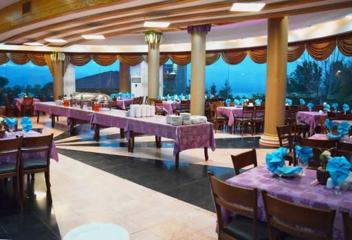 عکس رستوران پردیس 