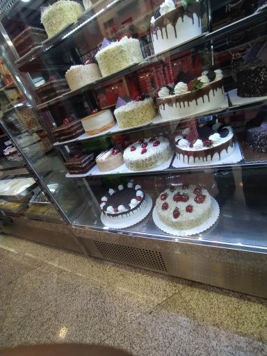 عکس شیرینی قصر پاپلی شعبه دماوند