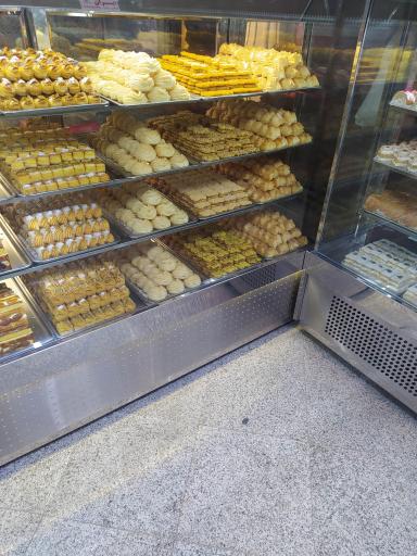 عکس شیرینی قصر پاپلی شعبه دماوند