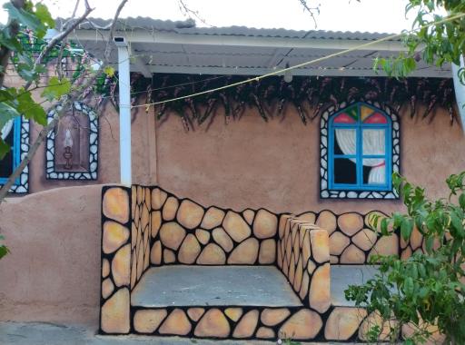 عکس گلاب گیری عمو عیسی 