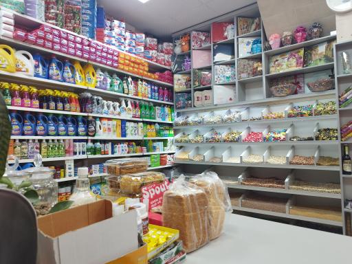 عکس سوپر مارکت ولیعصر 