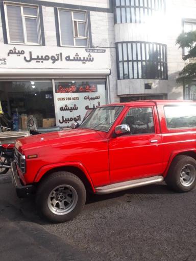 عکس شیشه اتومبیل میثم