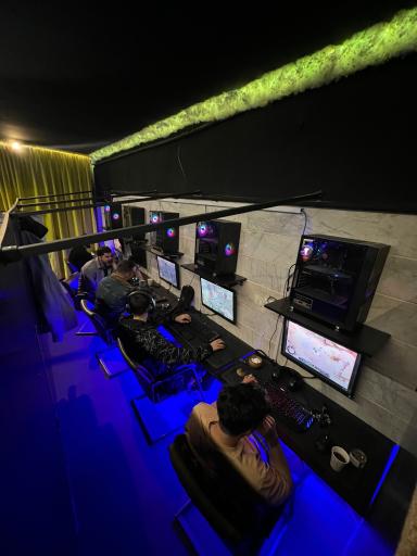 عکس باشگاه بیلیارد گیمنت