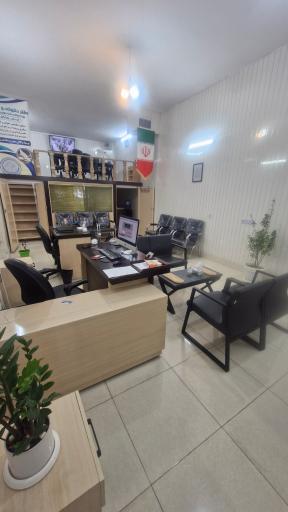 عکس کاریابی ماهتوس 