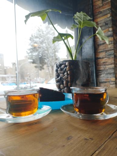 عکس کافه رلیزا