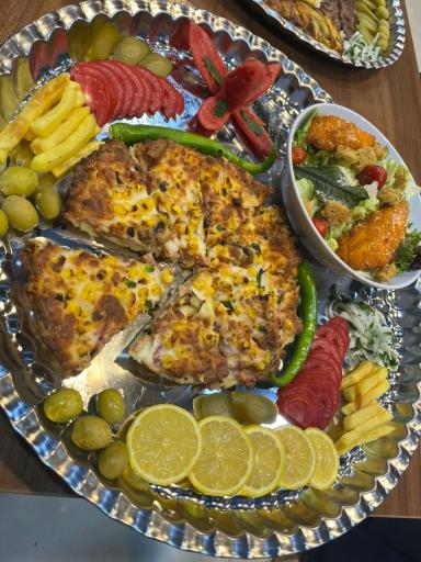 عکس باغ رستوران هیرمان