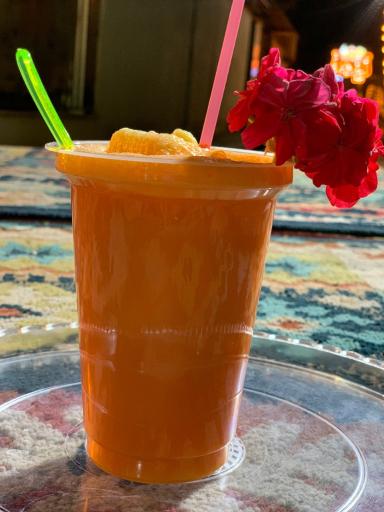 عکس باغ رستوران هیرمان