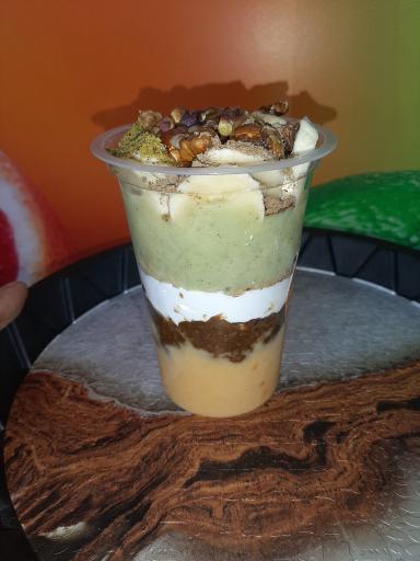 عکس آبمیوه انرژی پلاس