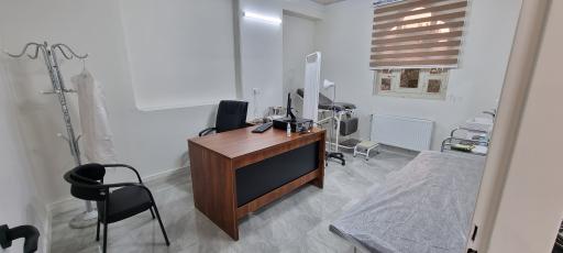 عکس ساختمان پزشکان سلامت