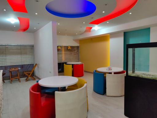 عکس رستوران و فست فود چی دا