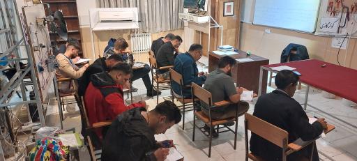 عکس آموزشگاه بزرگ فنی و هنری ابتکار