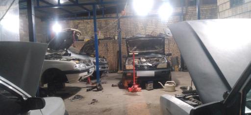 عکس تعمیرگاه سواری وانکل