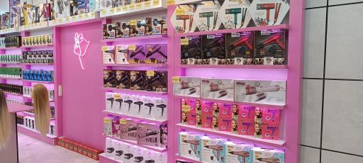 عکس فروشگاه قلب خانه (ملکه زیبایی)