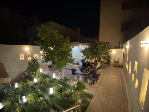 عکس کافه رستوران شار