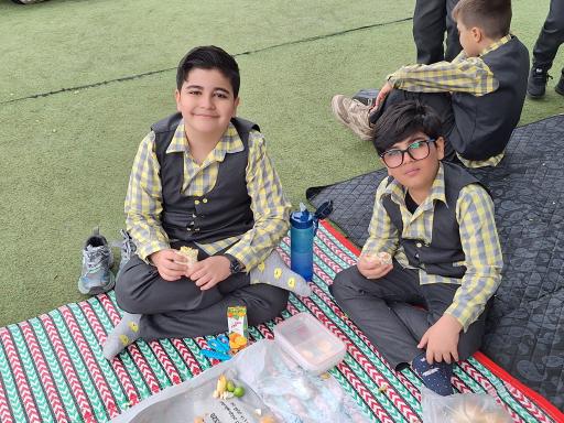 دبستان و پیش دبستانی غیردولتی طاها 