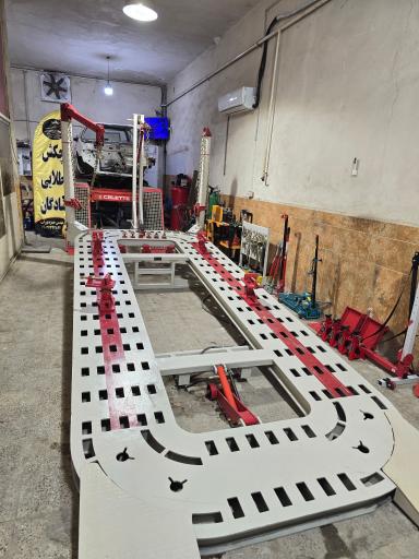 عکس چکش طلایی شادگان