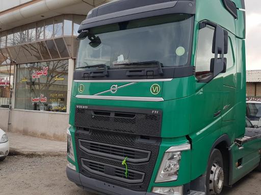 عکس نمایشگاه کامیون مناسب 