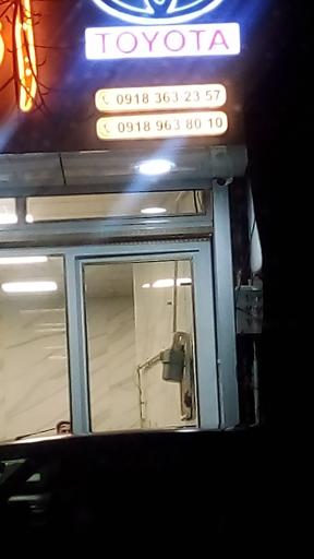 عکس غذا پزی ولیعصر