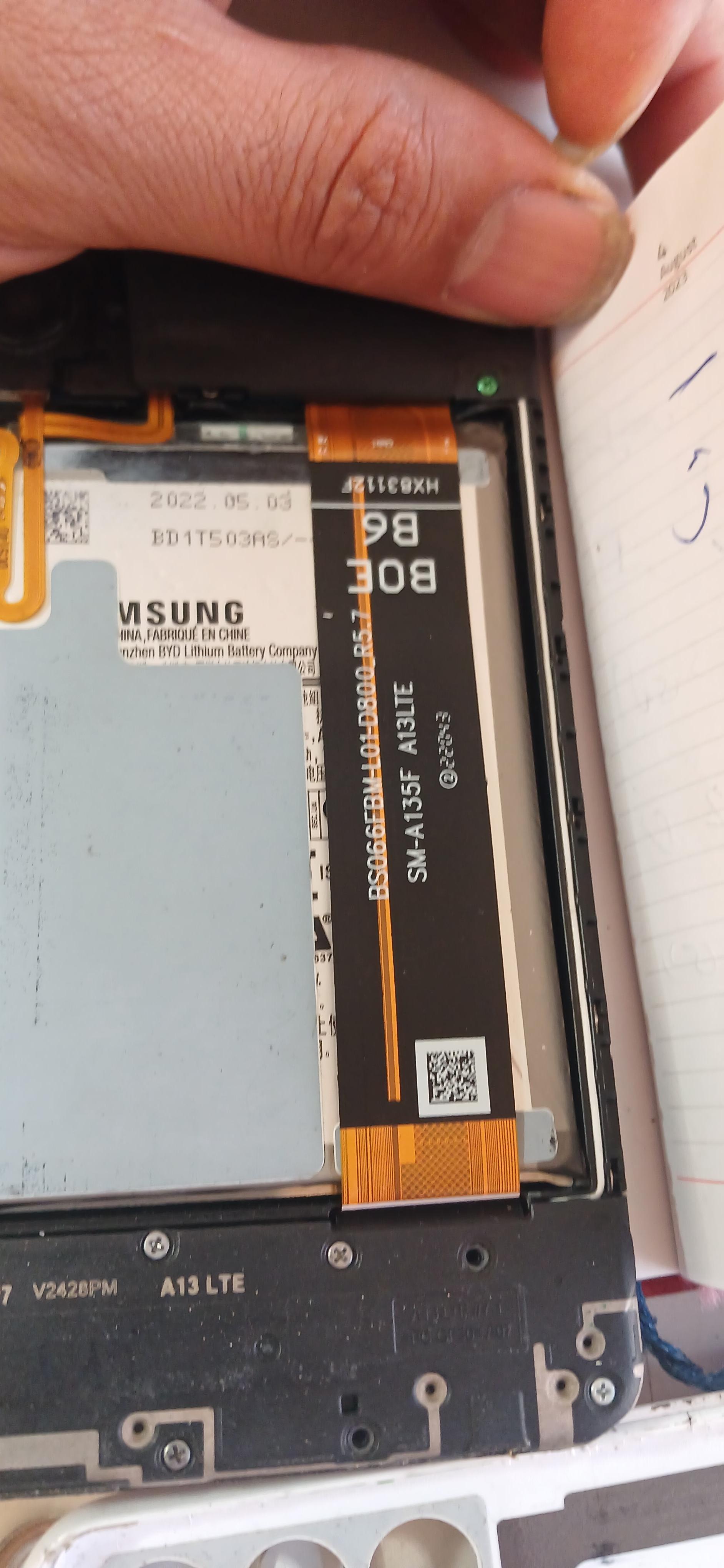 عکس بازرگانی موبایل وحید عباسی