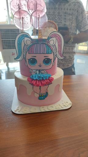 شیرینی فروشی نورا