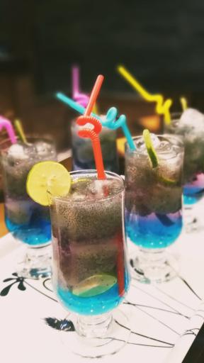 عکس کافه پائیز