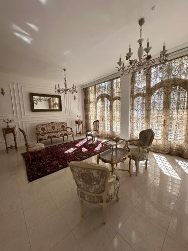 عکس عمارت نور