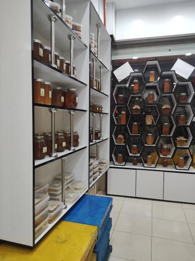 عکس عسل درمانی مارال