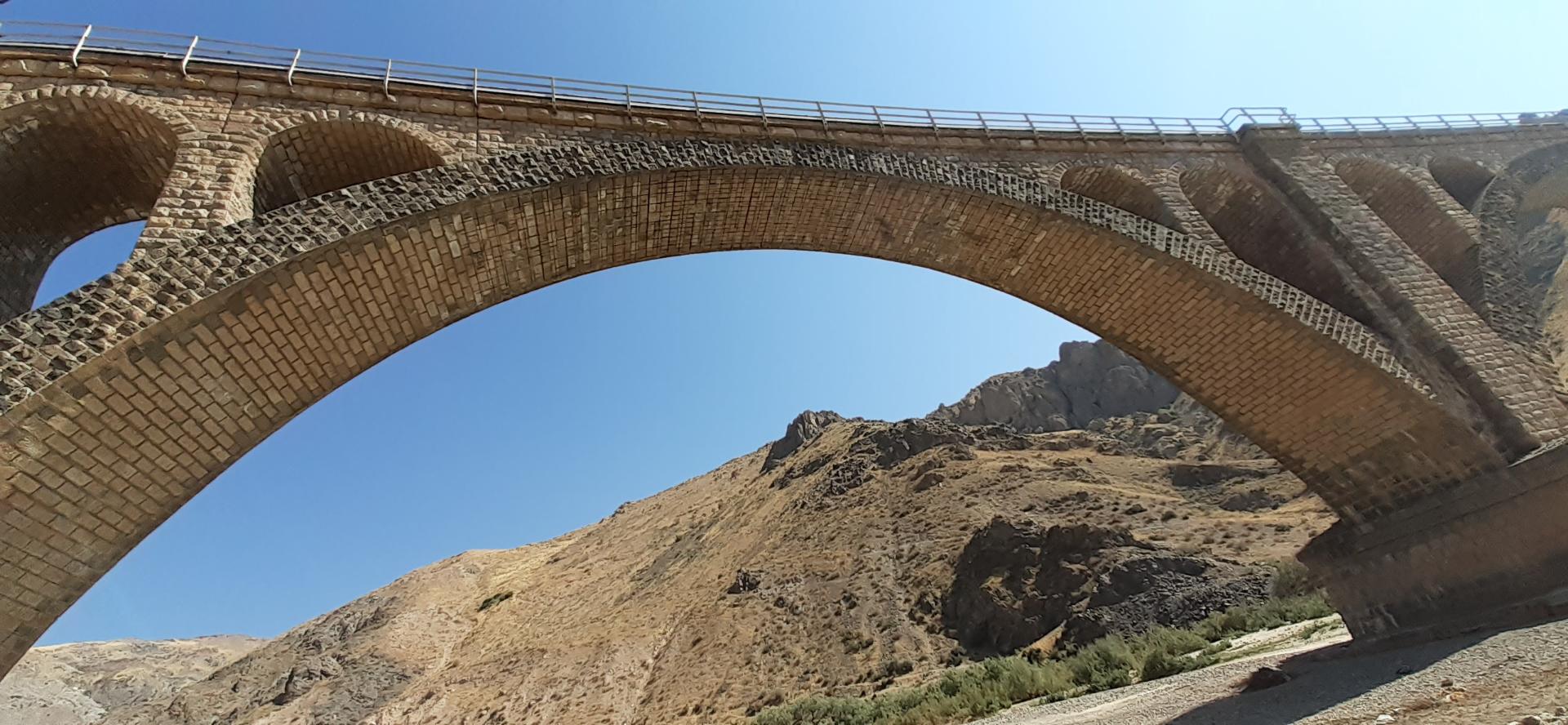 عکس پل راه آهن قافلانکوه