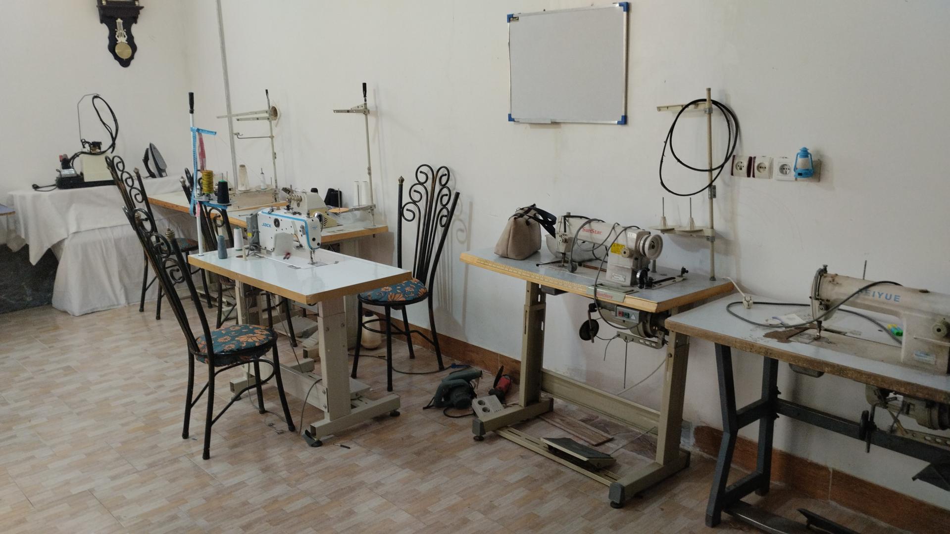 عکس آموزشگاه  فنی و حرفه ای خیاطی خرمکی