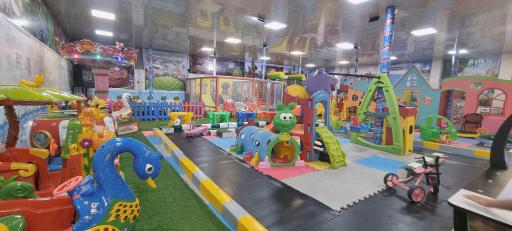 عکس شهر بازی وروجک