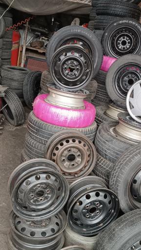 عکس آپاراتی و لاستیک فروشی سعید